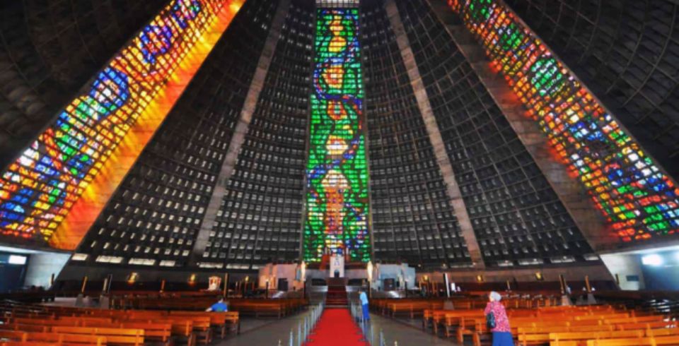 Corcovado com Ingresso em Van e City Tour