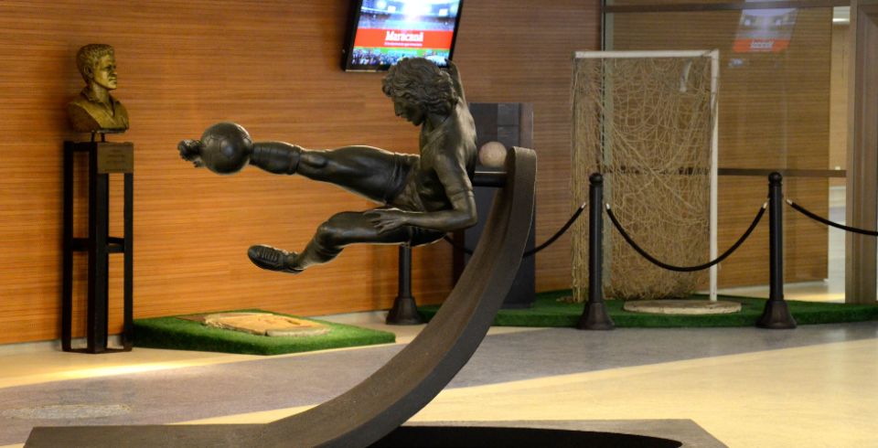 Visita ao Templo Sagrado do Futebol (Maracanã)